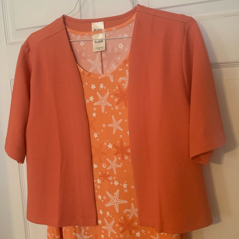 Beautiful sleeveless dress with jacket